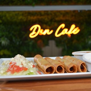 Flautas de Pollo